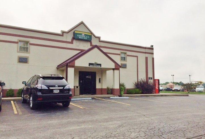 Red Roof Inn Scottsburg Luaran gambar